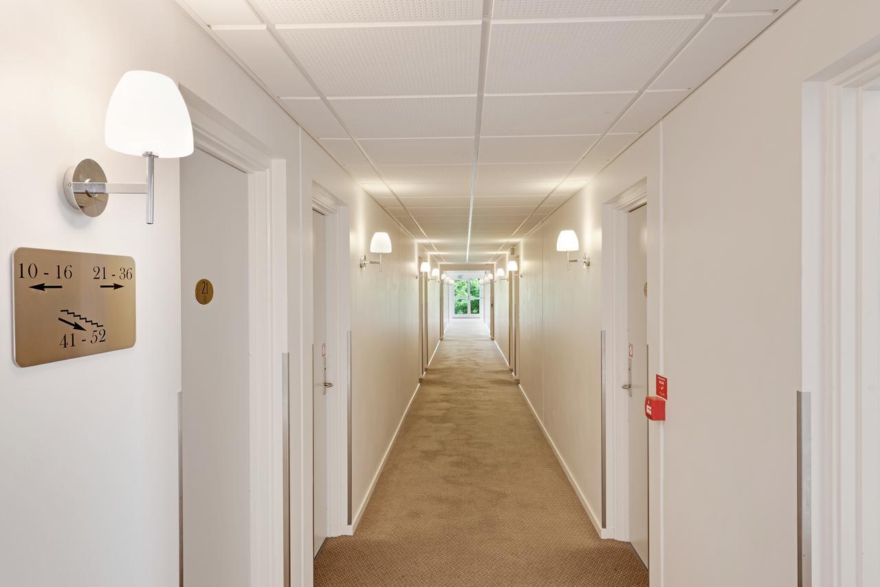 Hotel Jernbanegade Kibaek Bagian luar foto